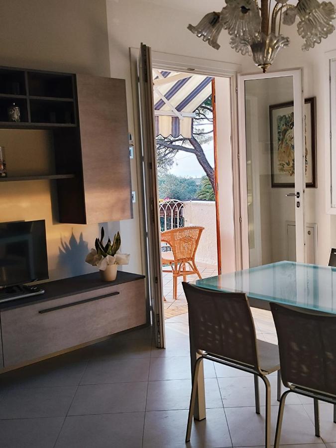 Elena Apartment - View Lake - Private Garage Bardolino Exterior photo